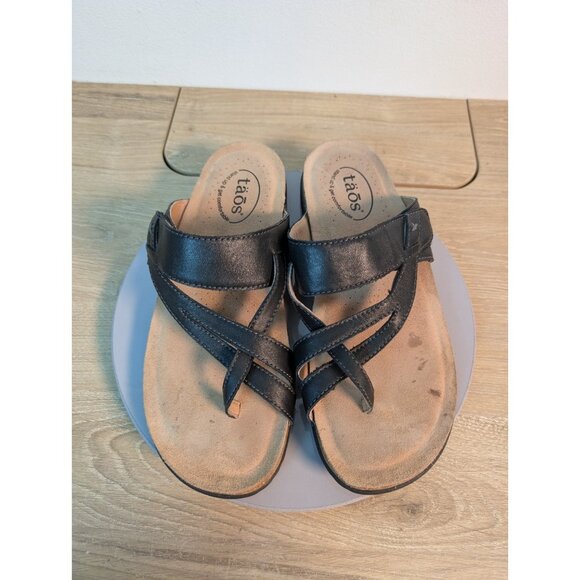 Taos Perfect Sandals Slip On Black Leather Toe Loop Womens Size 9 Strappy - Picture 3 of 8